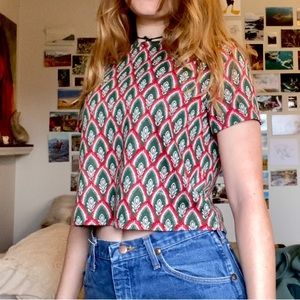 Patterned short t shirt